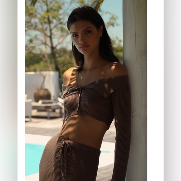 SABO SKIRT | Ribbed Top - Picture 5 of 7